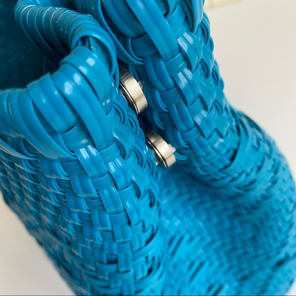 NWT Maria Victoria Elva Turquoise Blue Woven PVC Handbag Tote Mexico - Picture 6 of 15